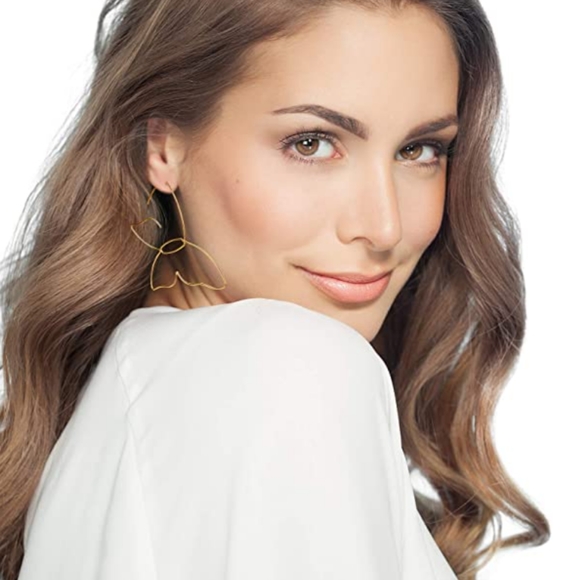 Big Butterflies Wire Hoops Earrings Gold XL Hoop Line Art Butterfly Outline New - Picture 2 of 6